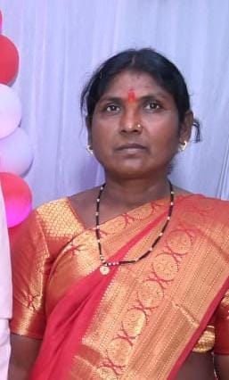 सौ. सविता दिनकर डाखरे